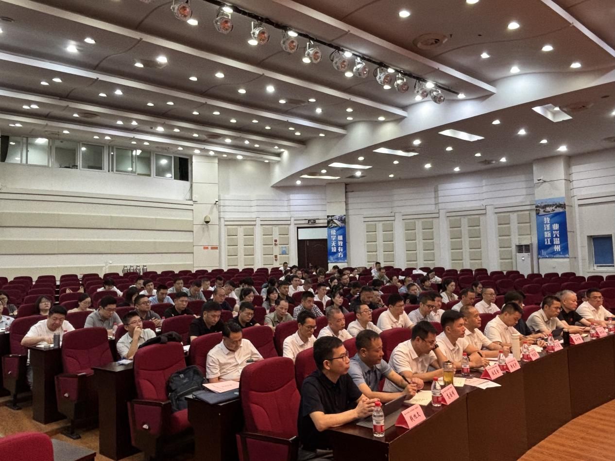 81a822e75073701eb6b4be865c3bd3c2