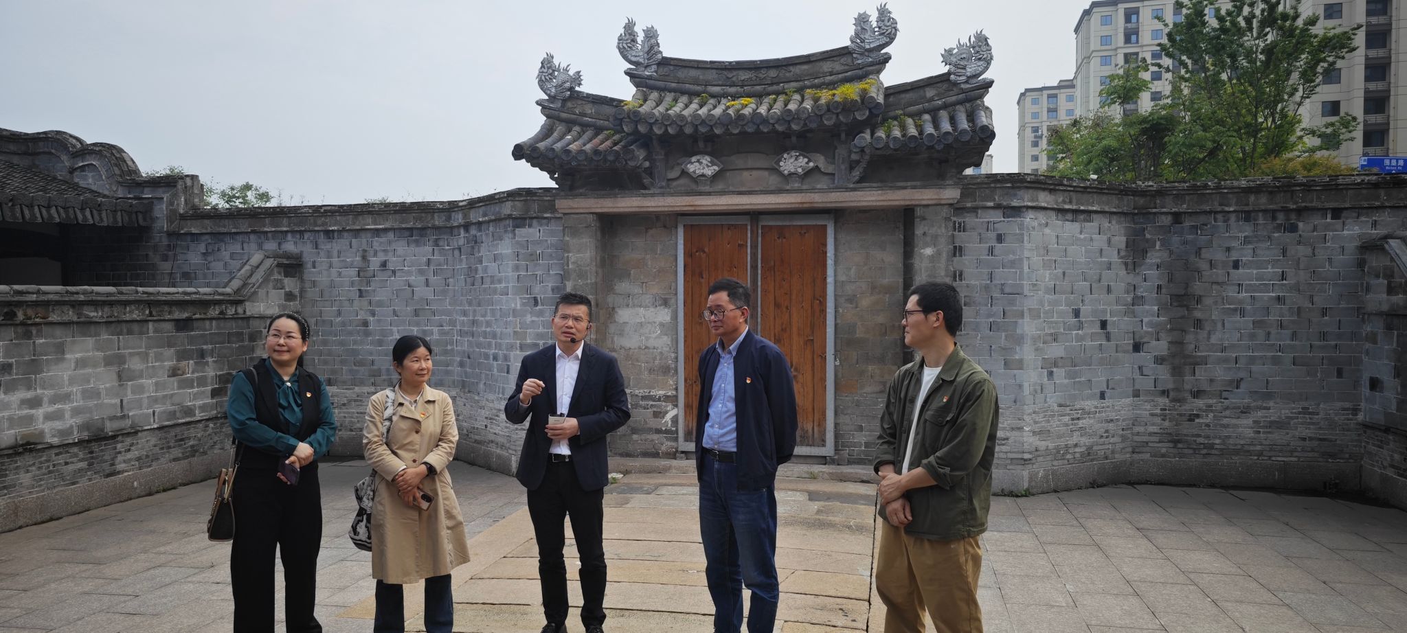 605c1baee8ce69938da4c837e406101