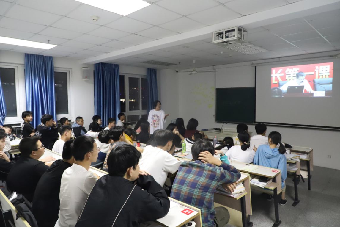 0ee38d6bff1619438c0f8600ab739a9