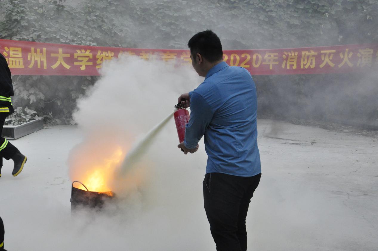 df92273d6633d0579273504f1767a2d