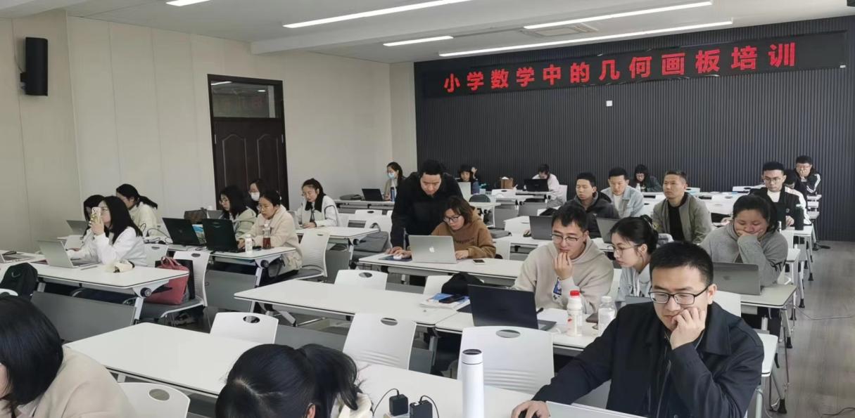 904755d2903df75dd4850bee5df9360