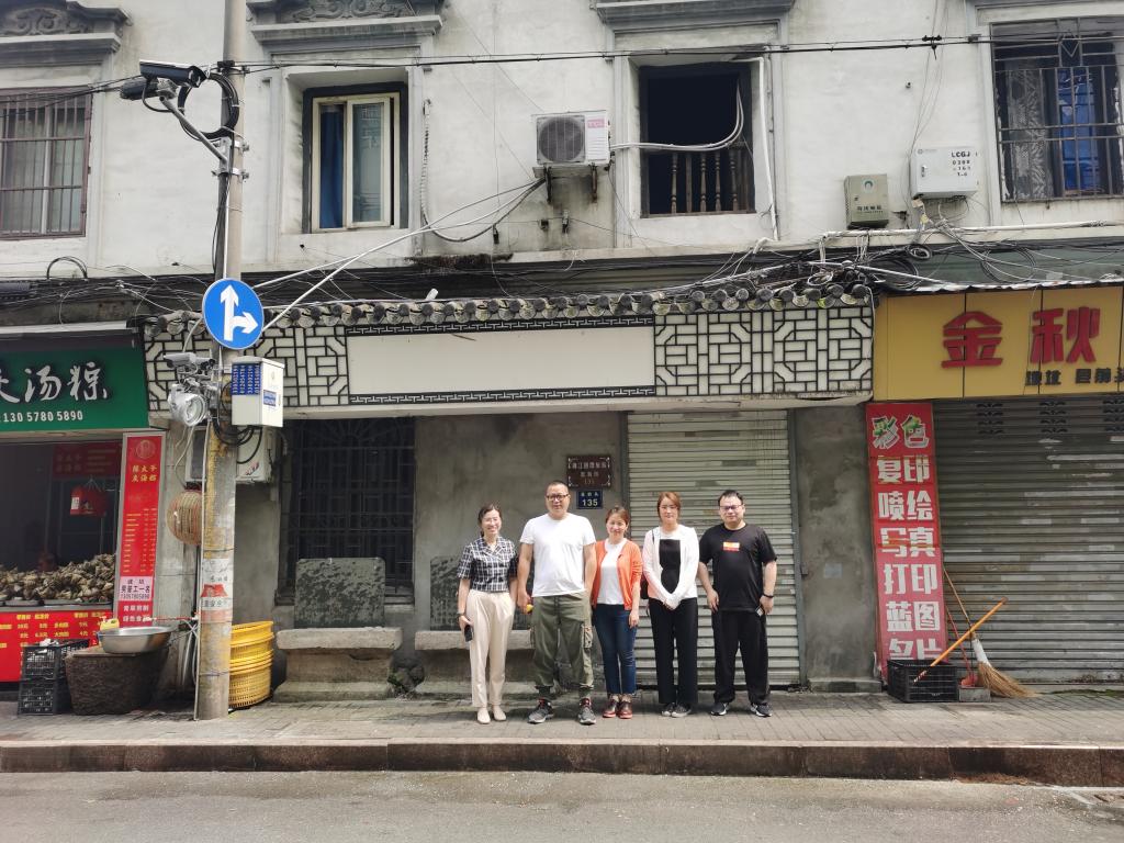 650240087859d92b0d8019fdca48d0a