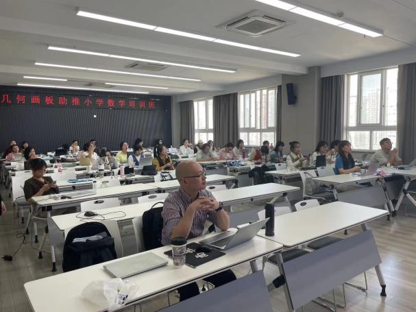 770527a8c217ee283610b8aa581e60f