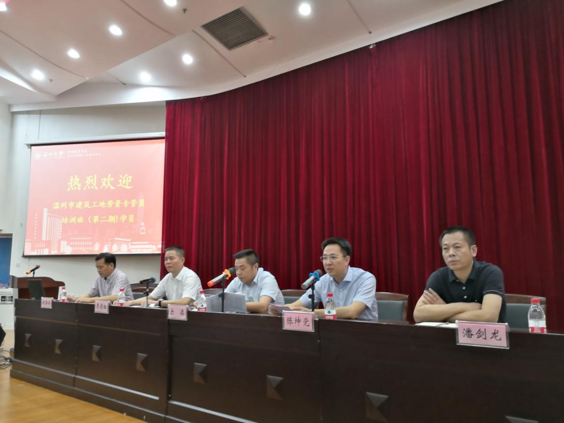 ff076acae10e1b5db94a06dd193f058