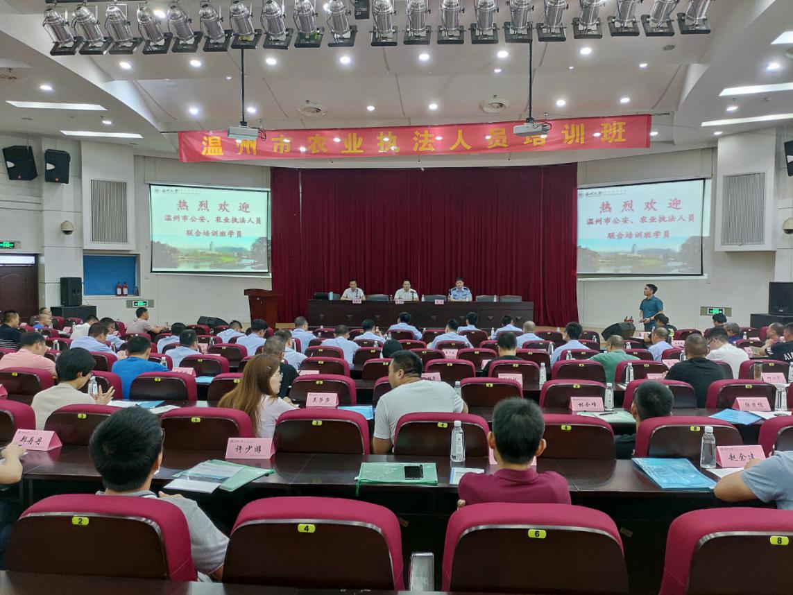 9e573938e275b37de62815580660cea