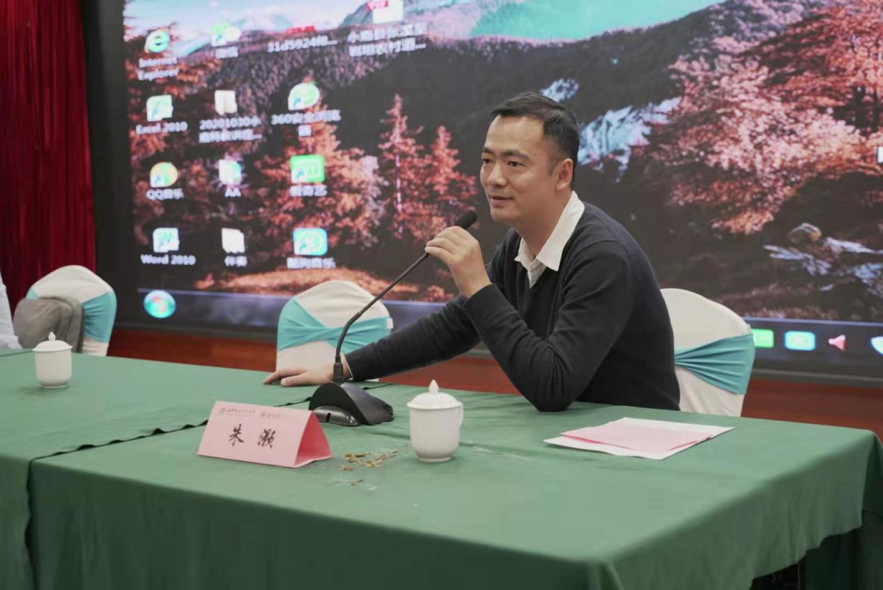 a29a8a3239cf3cfde958f817c9072ea